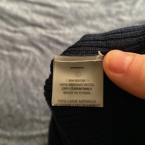 Elie Tahari Merino Wool Scoop Ribbed Top - Picture 5 of 7